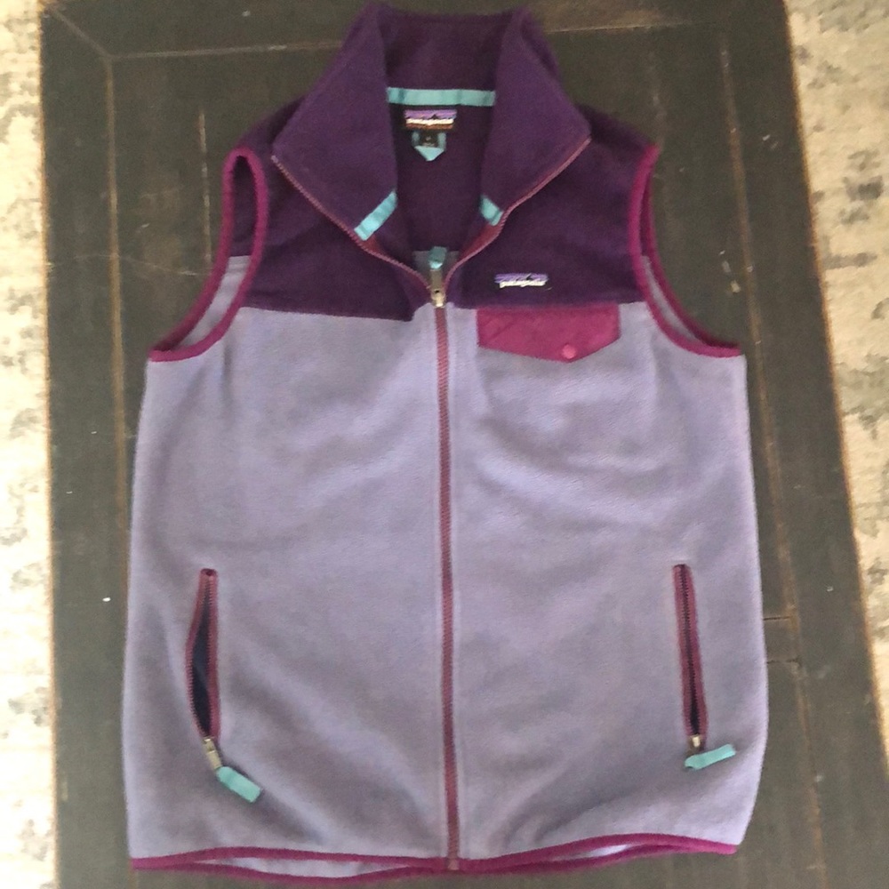 Women’s fleece vest